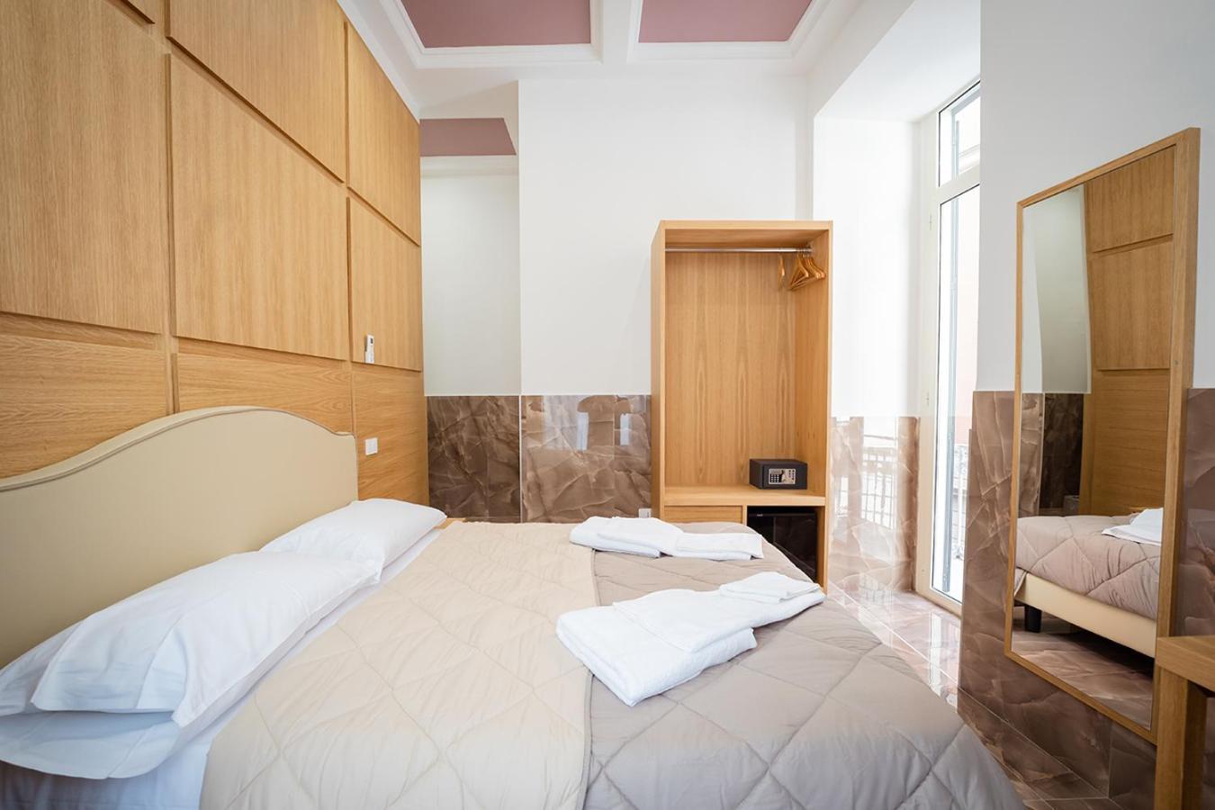 Hotel Pc Boutique H Napoli Centro, By Clapa Group Esterno foto