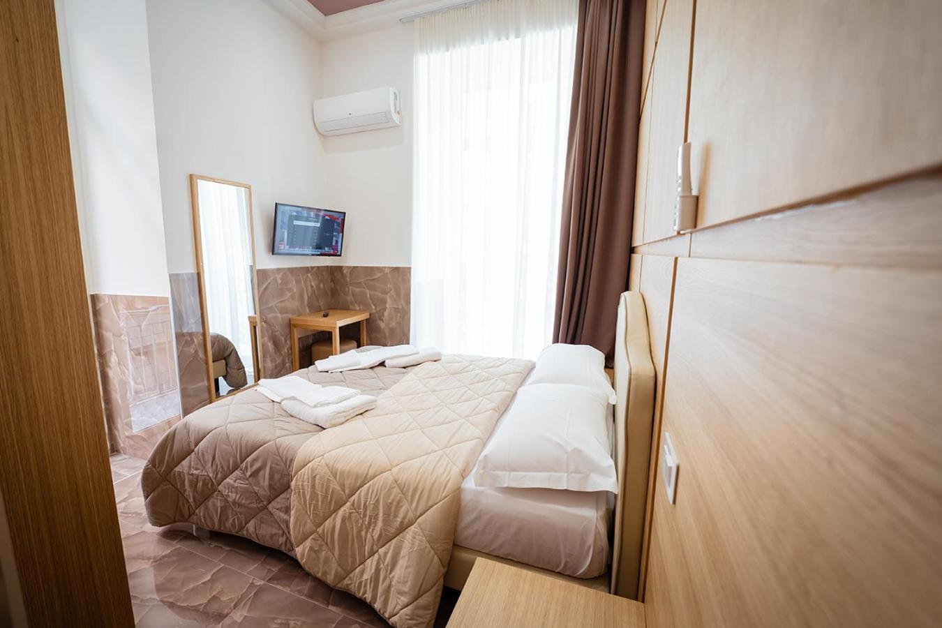 Hotel Pc Boutique H Napoli Centro, By Clapa Group Esterno foto